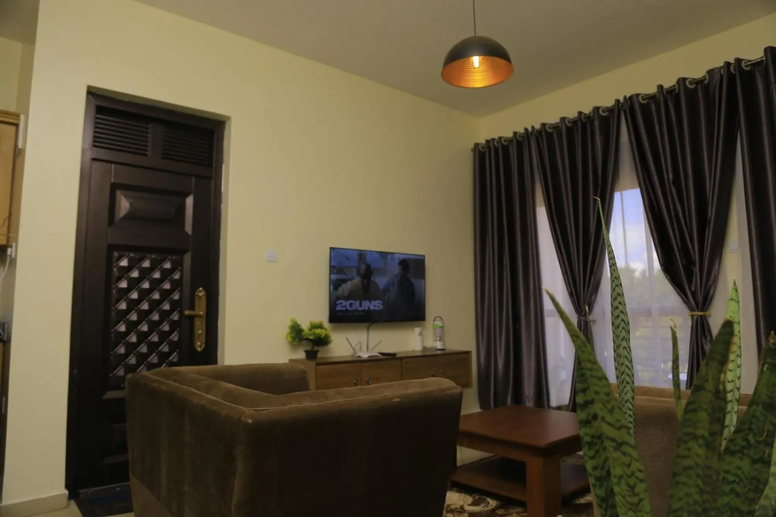 Haven Homes Ug H05 Kampala Lägenhet